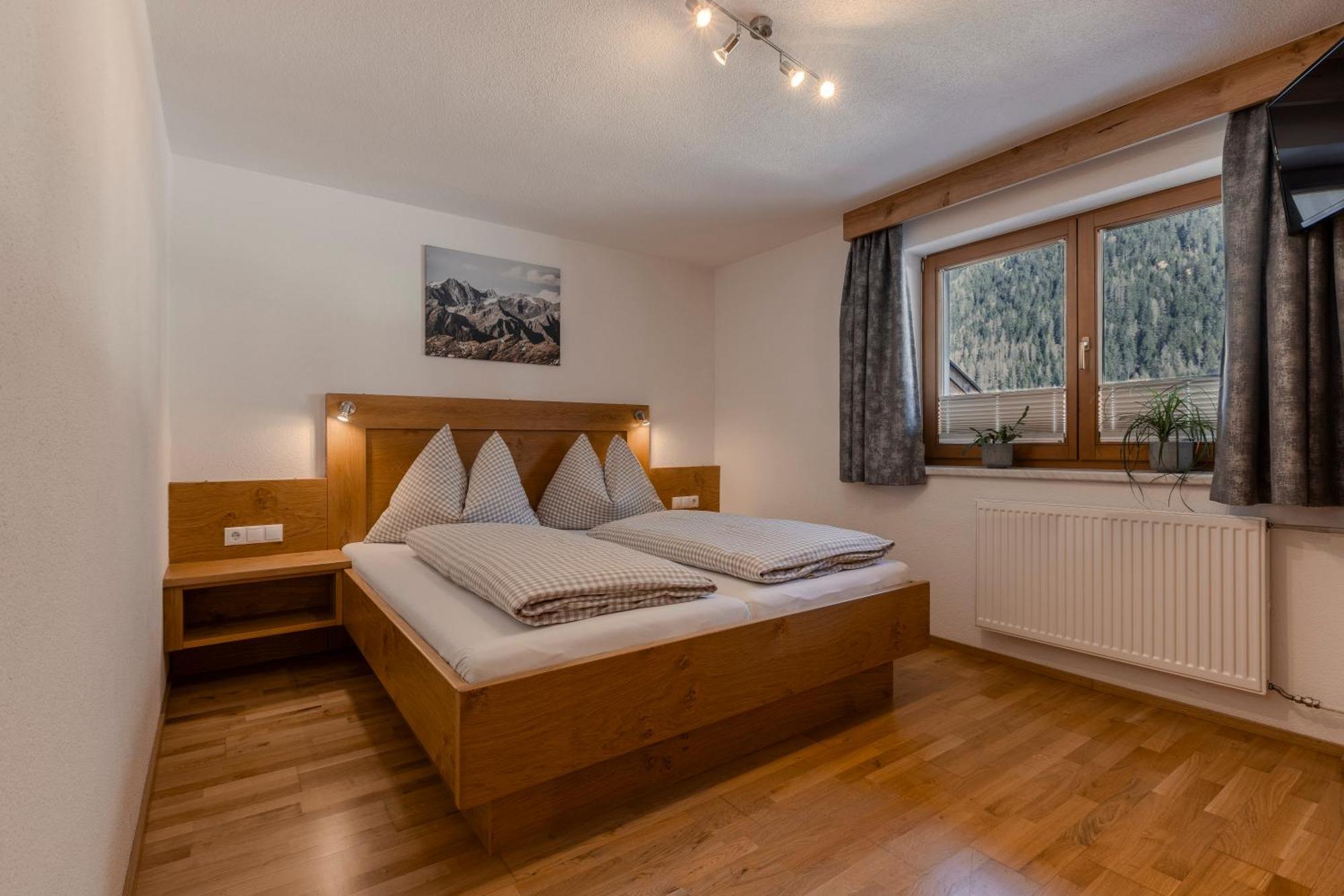 Ferienhaus Tirol Im Oetztal อุมเฮาเซิน ภายนอก รูปภาพ