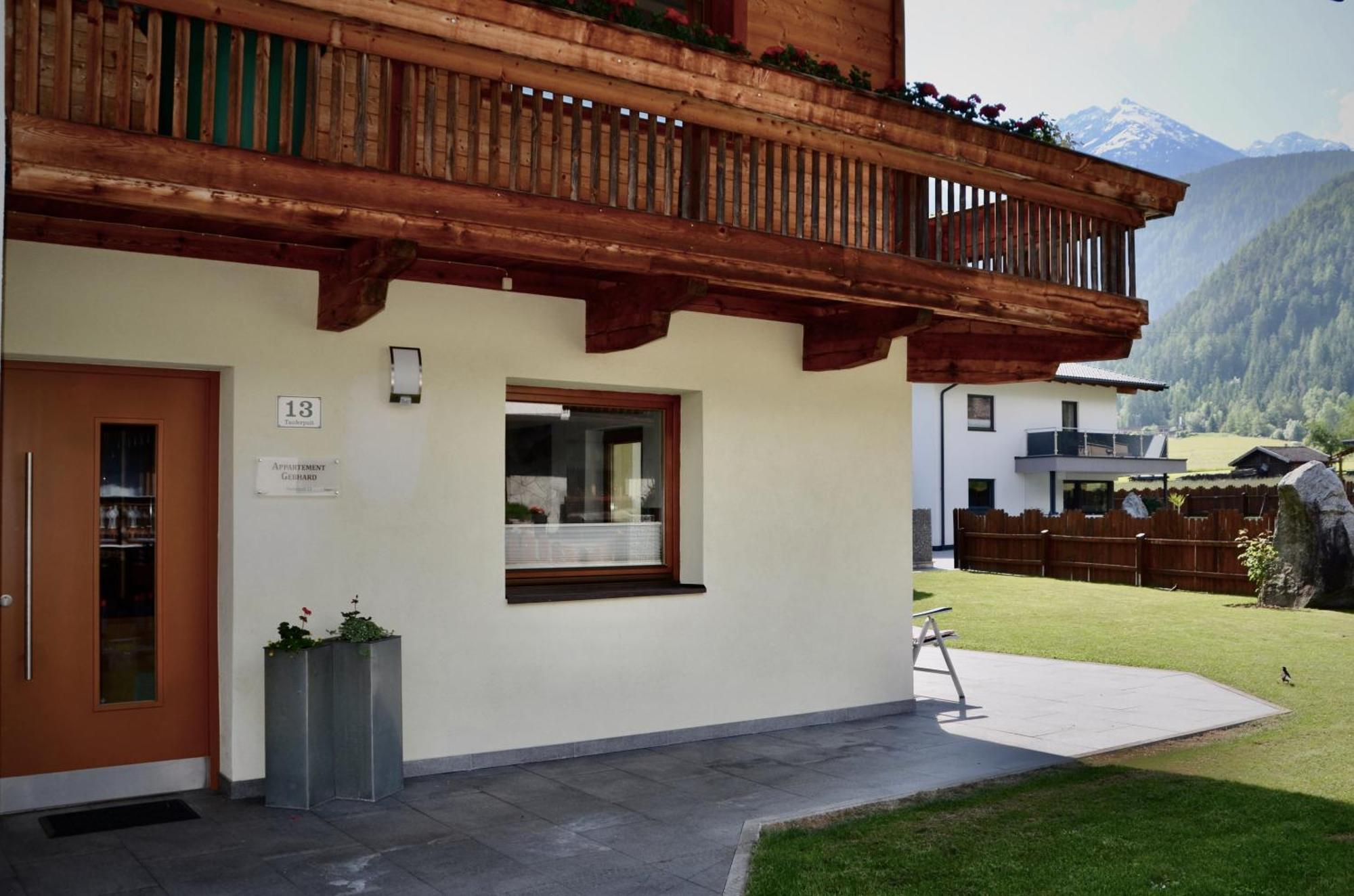 Ferienhaus Tirol Im Oetztal อุมเฮาเซิน ภายนอก รูปภาพ