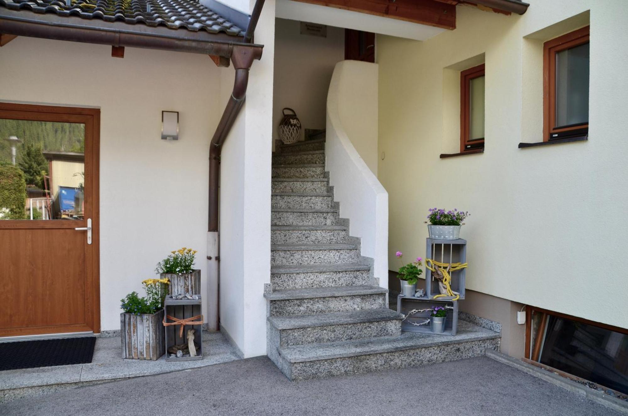 Ferienhaus Tirol Im Oetztal อุมเฮาเซิน ภายนอก รูปภาพ