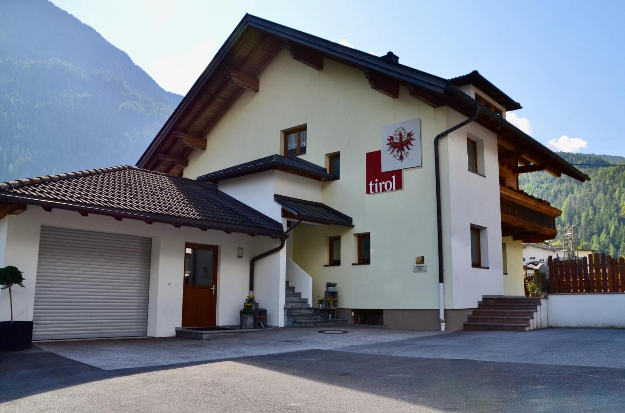 Ferienhaus Tirol Im Oetztal อุมเฮาเซิน ภายนอก รูปภาพ